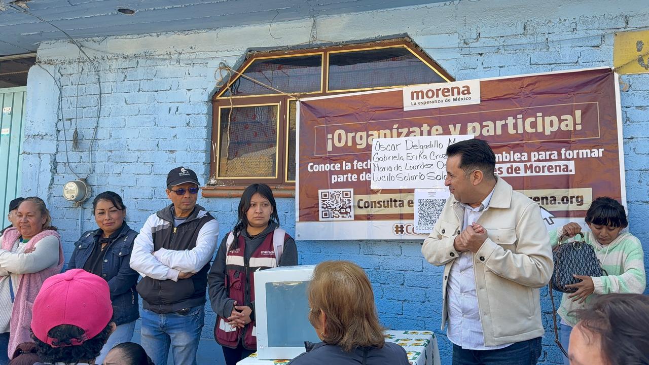 En asamblea de Morena - Foto 2